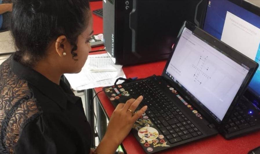 SOLO 40 POR CIENTO DE VERACRUZANOS TIENE INTERNET EN CASA