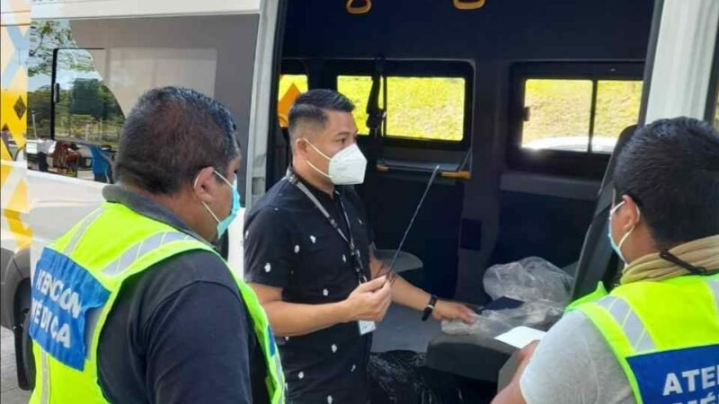 ENTREGAN AMBULANCIA ADAPTADA PARA DISCAPACITADOS