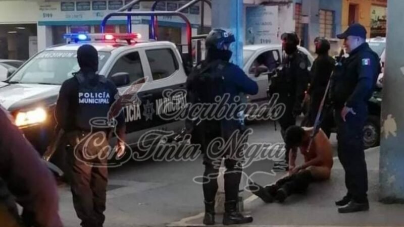 SE APUÑALA FRENTE A LA GARZA