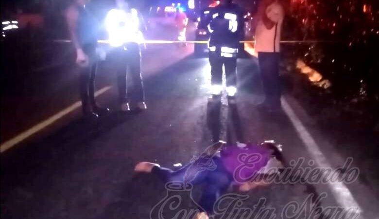 MATA “AUTO FANTASMA” A MUJER EN COSCOMATEPEC