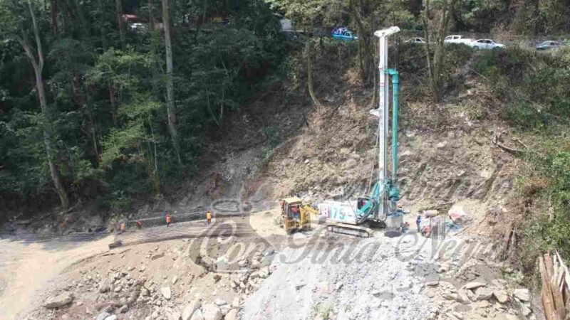 COLOCAN PILOTES DE PUENTE DE CHOCAMÁN