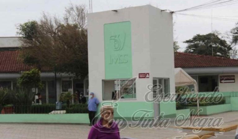 REALIZAN CIRUGÍA SIN ANESTESIA EN HOSPITAL DE COSCOMATEPEC