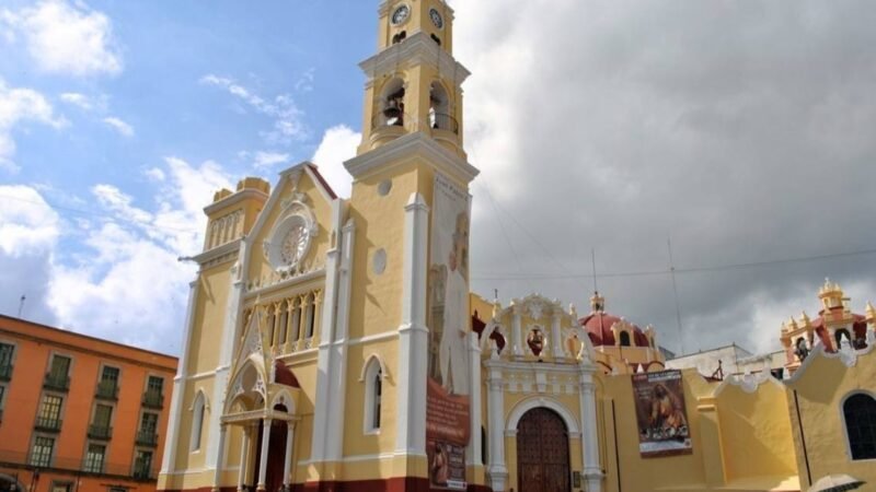 LLAMA IGLESIA A VOTAR CON INTELIGENCIA