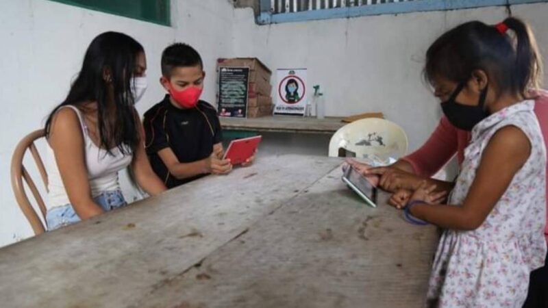 SOLO 40 POR CIENTO DE VERACRUZANOS TIENE ACCESO A INTERNET