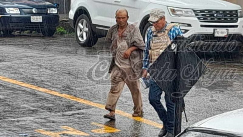 LO DETIENEN CON CAMIONETA ROBADA