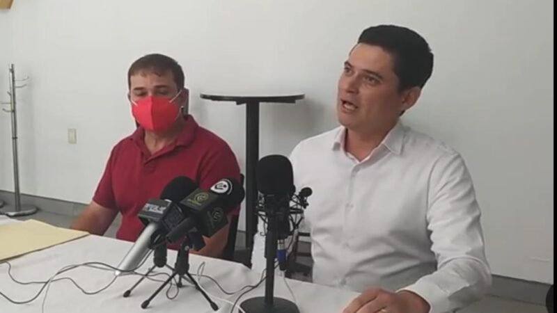 DENUNCIA LEÓN CANTÓN ACTOS DE VIOLENCIA EN COMAPA