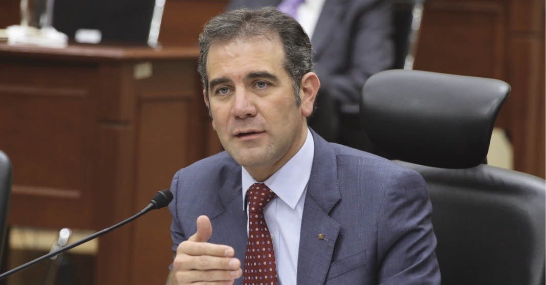 LORENZO CÓRDOVA PIDE A PARTIDOS NO ADELANTAR TRIUNFOS EL DÍA DE LA ELECCIÓN