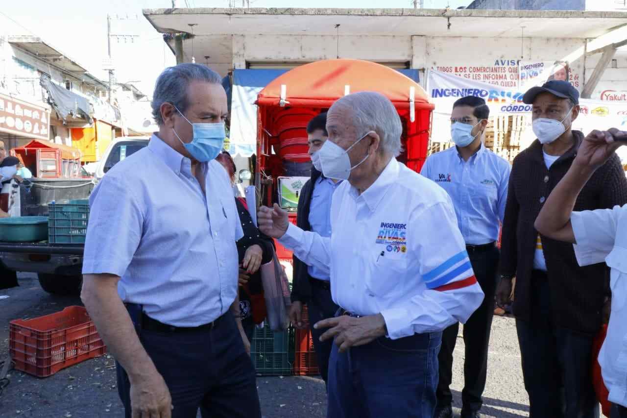 JUAN BUENO SE SUMA A GUILLERMO RIVAS