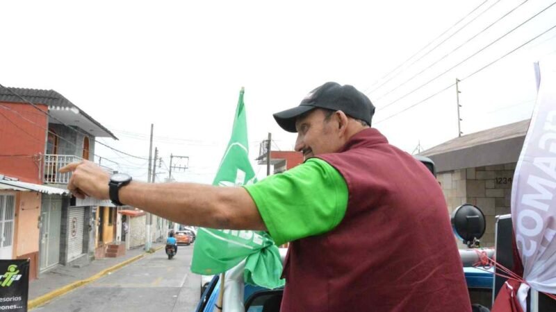 ENCABEZA VENTURA DEMUNER CARAVANA DE LA VICTORIA