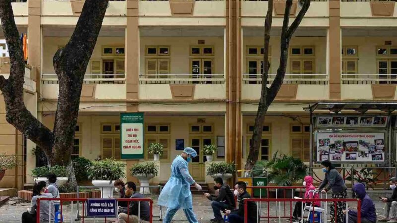 VIETNAM DESCUBRE UNA NUEVA VARIANTE DE COVID, SE TRANSMITE POR EL AIRE