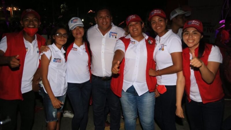 REGRESARÁN LOS APOYOS A LAS FAMILIAS; SANTIAGO MORALES