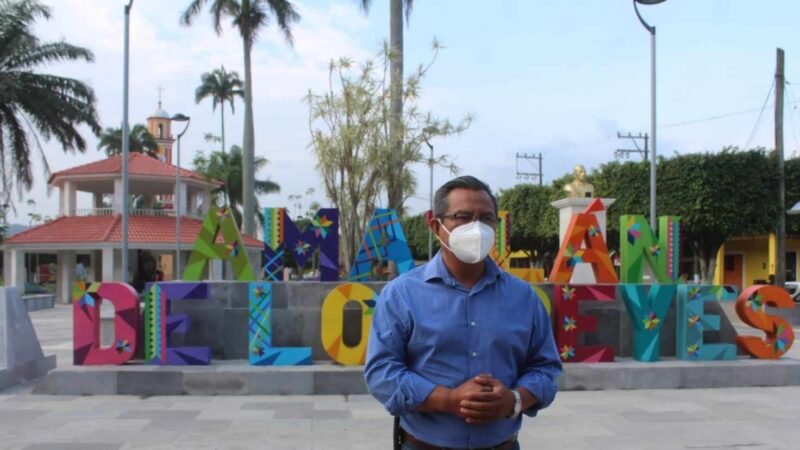BUSCAN VACUNAR A 4 MIL DE AMATLÁN