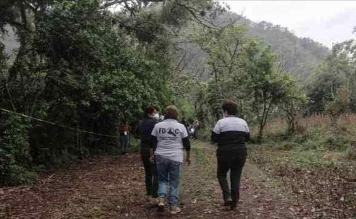 REANUDAN BÚSQUEDA EN FOSAS DE IXTAC