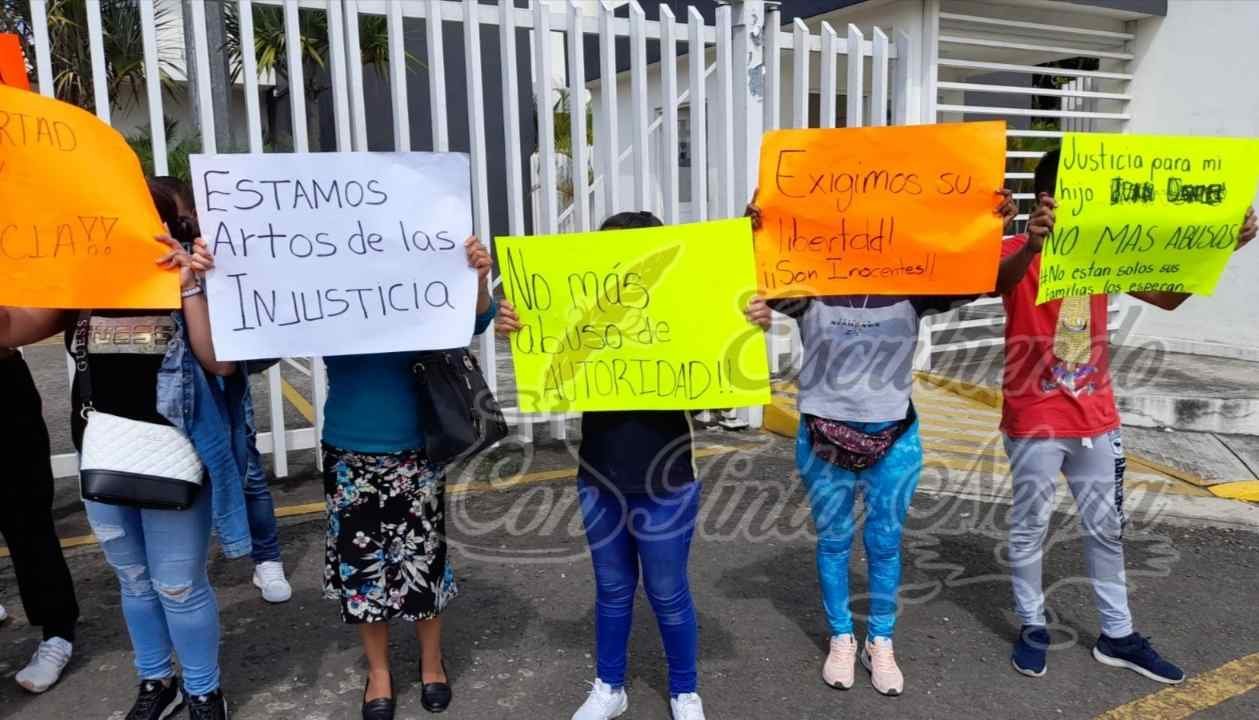 SE MANIFESTAN CONTRA SSP