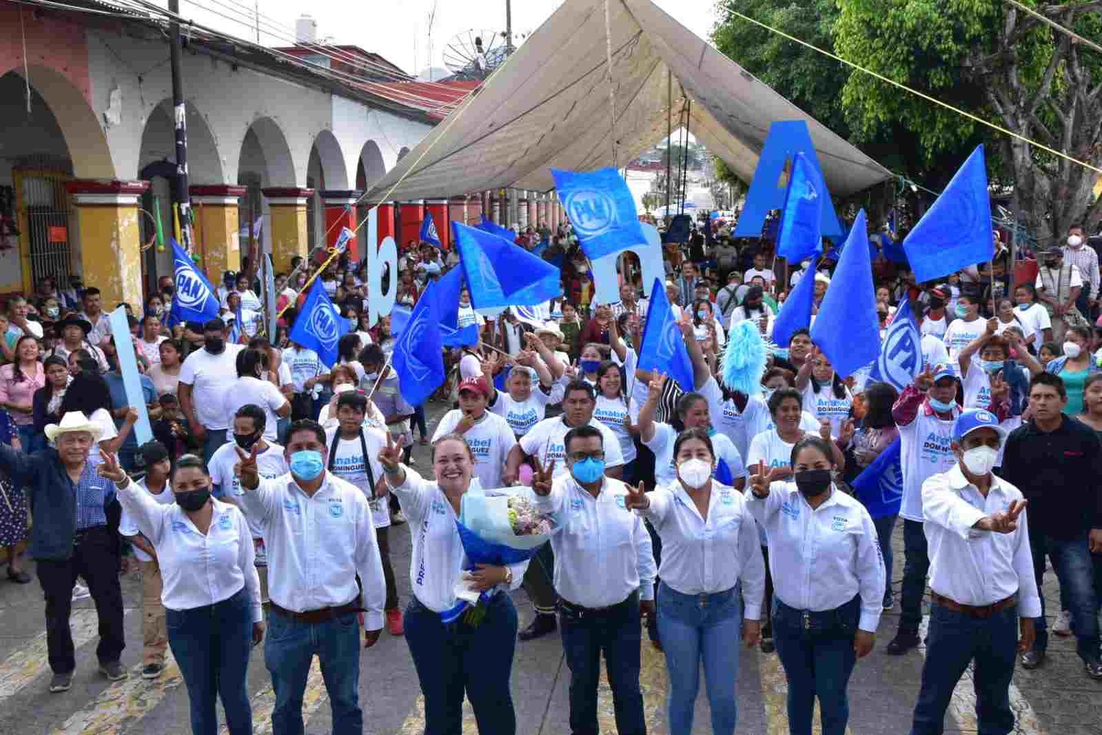 A LA VICTORIA ESTE DOMINGO CON ANABEL DOMÍNGUEZ