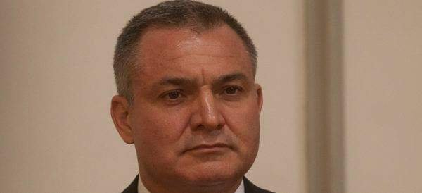 APLAZAN AUDIENCIA CONTRA GENARO GARCÍA LUNA