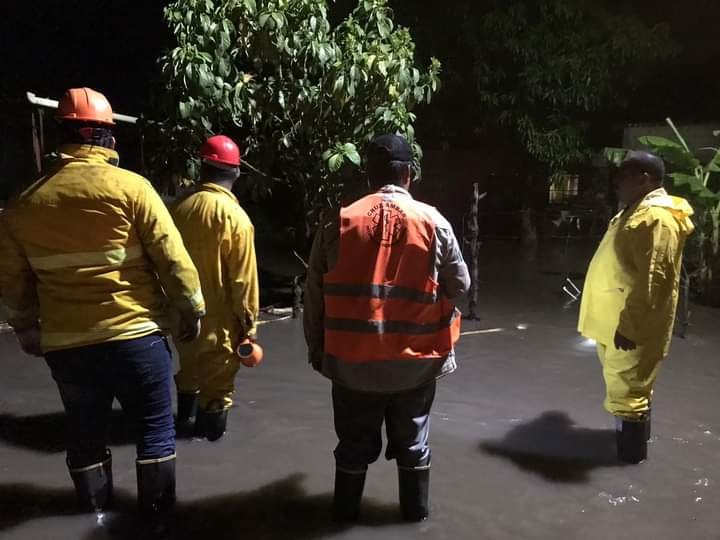 SE ATIENDEN MUNICIPIOS AFECTADOS POR LLUVIAS; GOBERNADOR