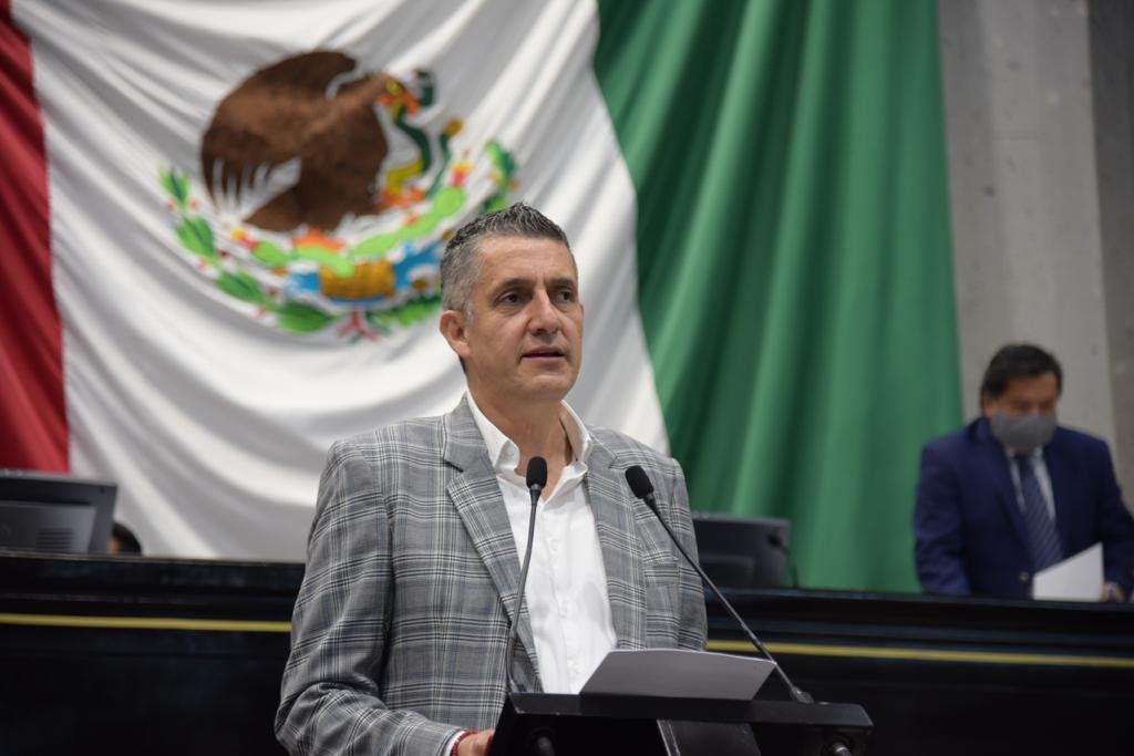 PARA PREVENIR CONTAGIOS COVID, NECESARIO OPERATIVOS QUE EVITEN TAXIS COLECTIVOS