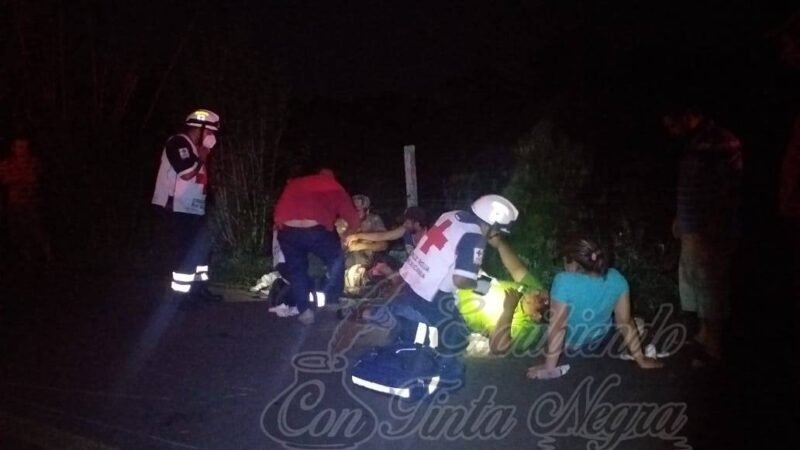 DERRAPA PAREJA EN ZENTLA