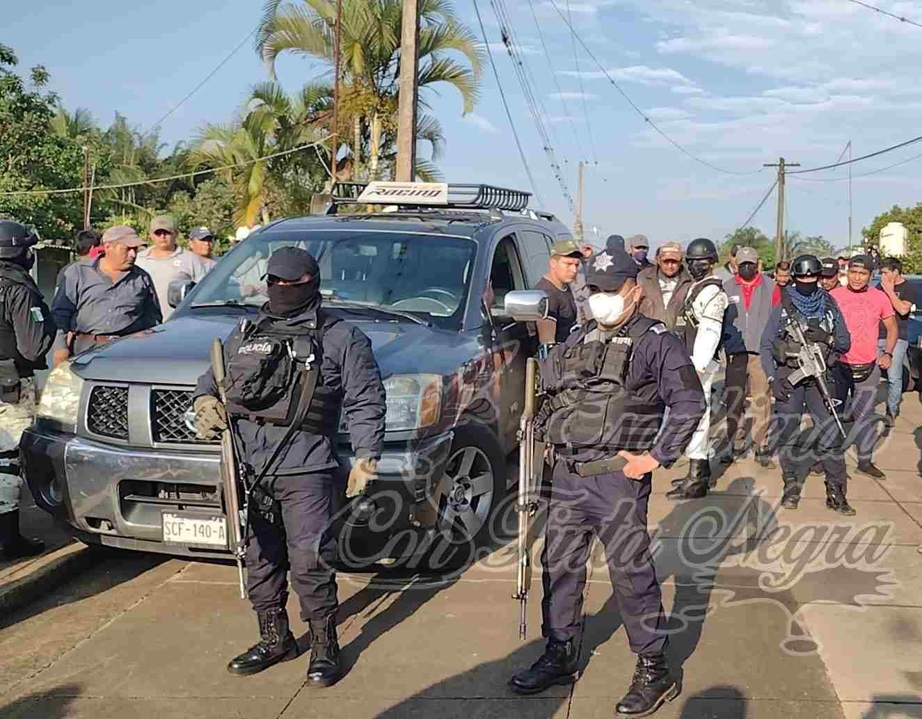 DENUNCIAN A OPERADORES POLÍTICOS DE NORA ACOSTA