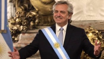 PRESIDENTE DE ARGENTINA OFRECE DISCULPAS TRAS DECIR QUE “LOS MEXICANOS SALIERON DE LOS INDIOS”