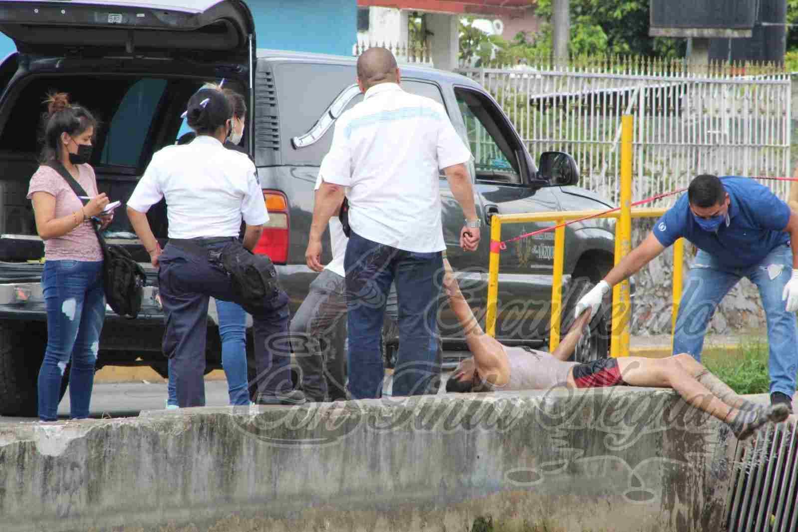 MUERE AL LANZARSE A RÍO