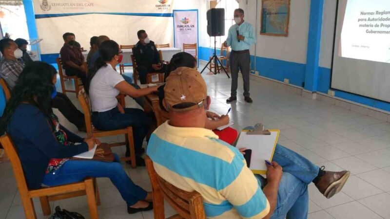 INSTALAN MÓDULO DEL INE EN IXHUATLÁN