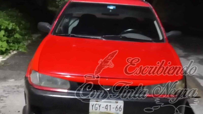 SE ROBAN TSURU EN COSCOMATEPEC