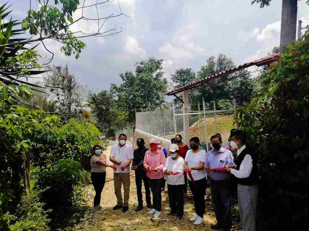 ENTREGAN OBRA EN TELESECUNDARIA DE HUATUSCO