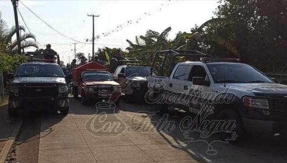 RETIENEN A PANISTAS EN TOTUTLA