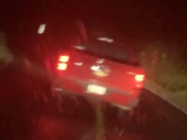 CHOCA Y SE DA A LA FUGA