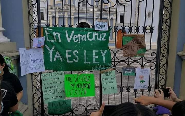 APROBACIÓN DEL ABORTO ES ILEGAL; FRENTE NACIONAL POR LA FAMILIA