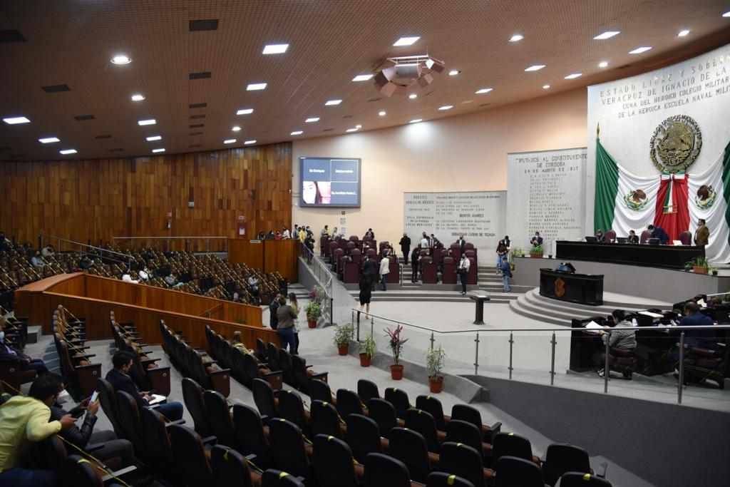 PRESENTA DIPUTADA INICIATIVA EN MATERIA DE ABORTO