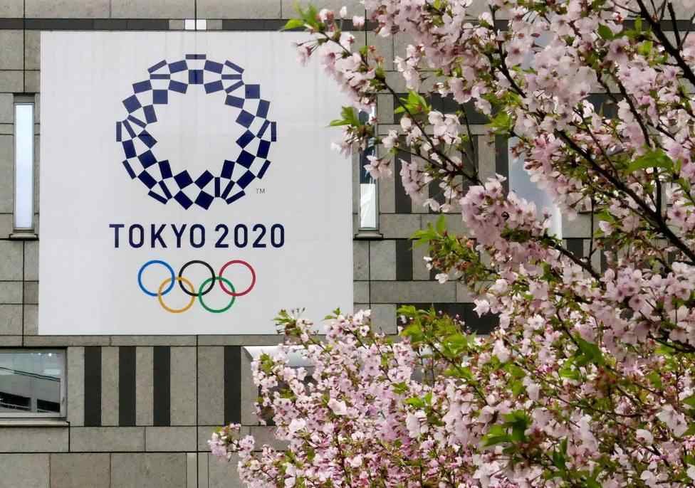 ATLETA SERBIO DA POSITIVO A COVID-19 A SU LLEGADA A JAPÓN