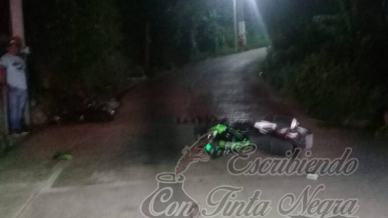 IMPACTA CONTRA MOTO ESTACIONADA