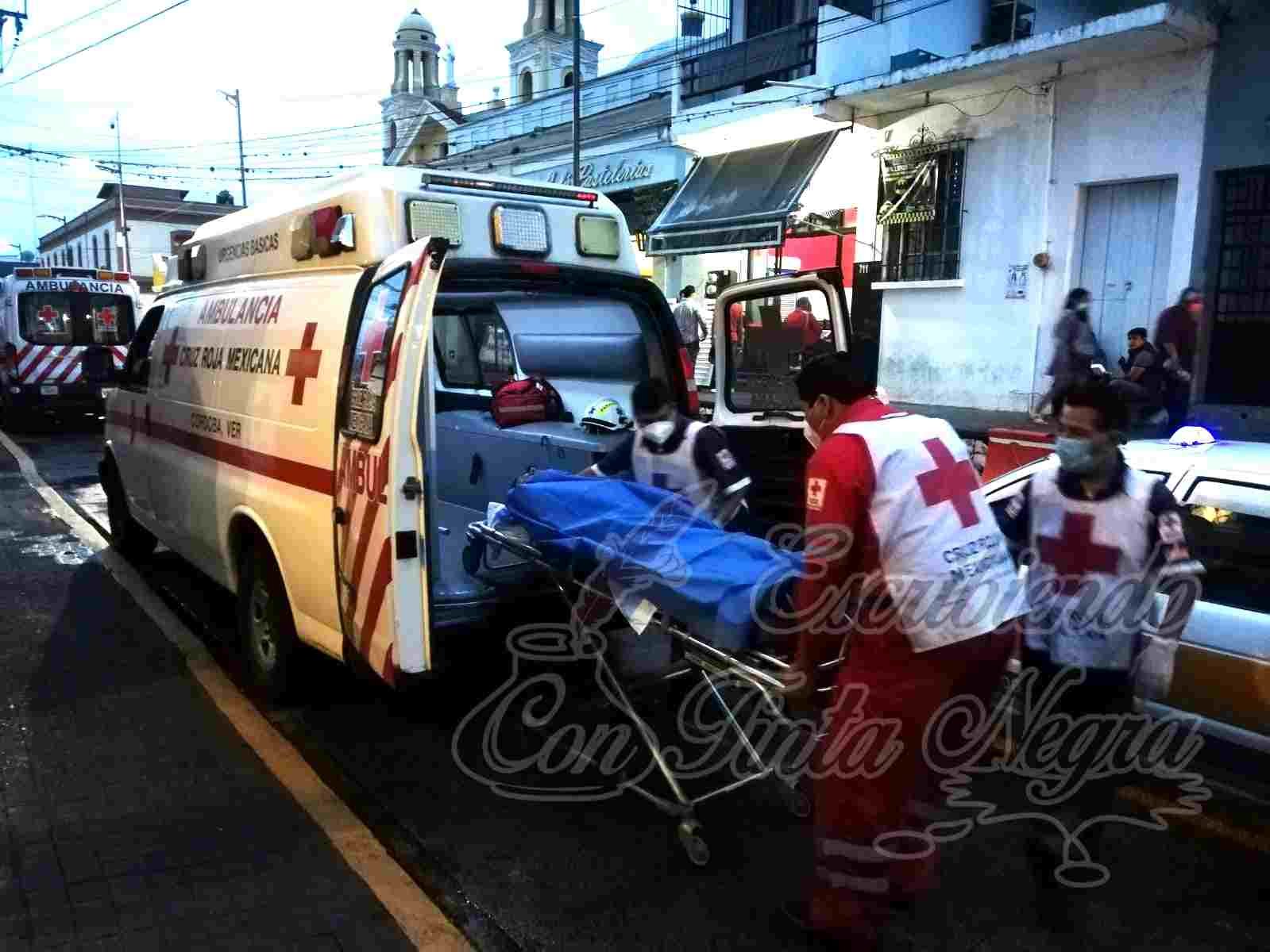 LO BALEAN EN PEÑUELA