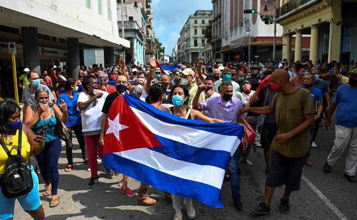 PROTESTAS SE EXTIENDEN A LA HABANA AL GRITO DE: “LIBERTAD”
