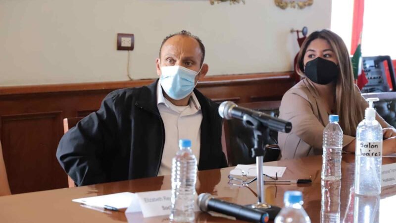 SE REÚNE VENTURA DEMUNER CON SECRETARIO DE GOBIERNO