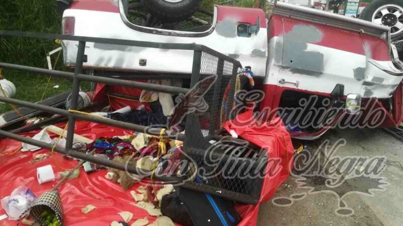 SUBE A DOS EL NÚMERO DE MUERTOS EN VOLCADURA