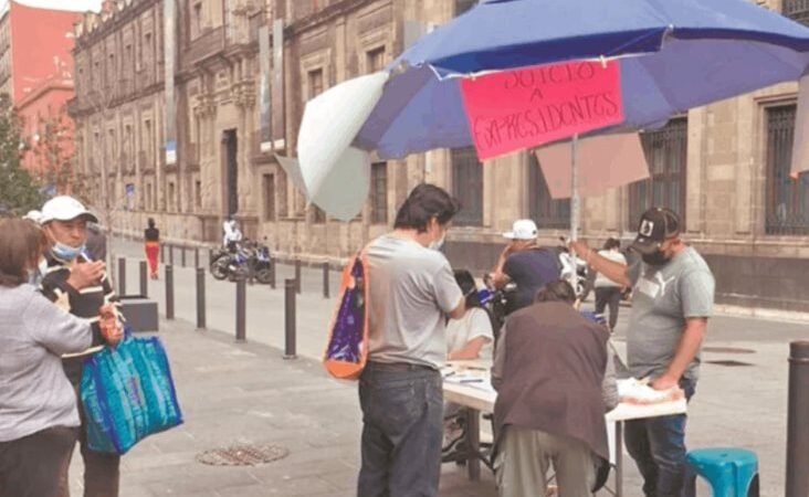 PIDEN INFORMACIÓN PERSONAL PROMOTORES DE CONSULTA POPULAR