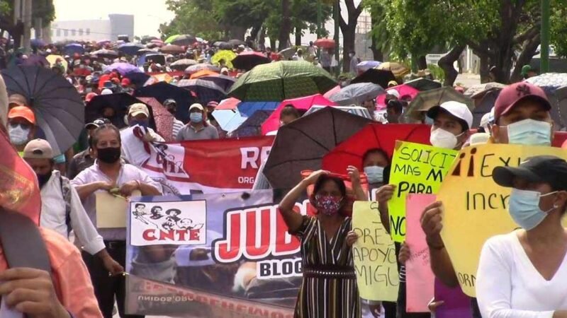MAESTROS MARCHAN PARA NO VOLVER A ESCUELAS EL 30 DE AGOSTO