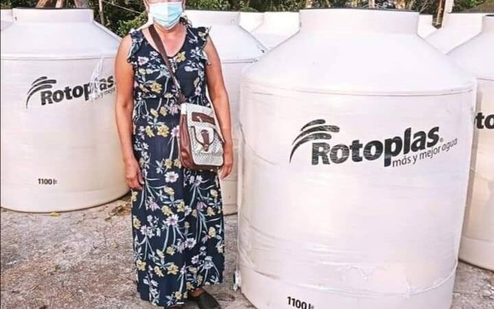 ENTREGA NORA LAGUNES TANQUES DE ALMACENAMIENTO DE AGUA EN COMAPA