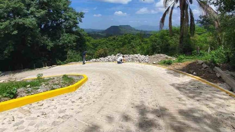 SE TRANSFORMAN CAMINOS DE TEPETLA