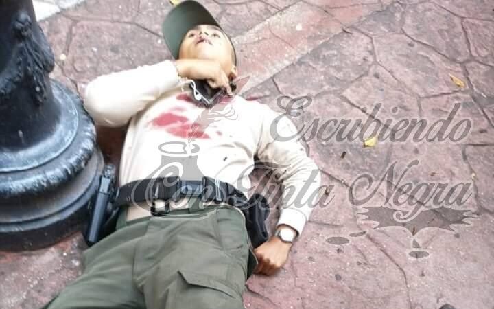 ASESINAN A ELEMENTO DE FUERZA CIVIL