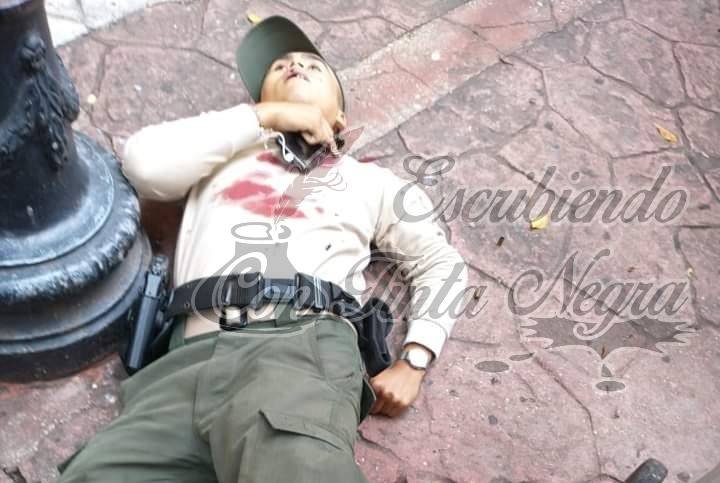 ASESINAN A ELEMENTO DE FUERZA CIVIL