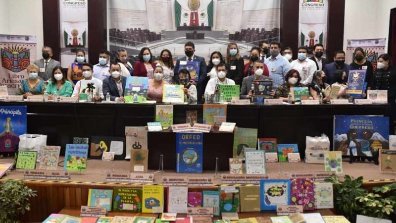 PREMIAN A GANADORES DE LA SEGUNDA COLECCIÓN DEL LIBRO ARTESANAL 2021