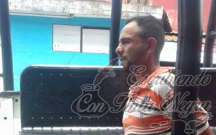 DETIENEN A VENDEDOR DE COSCO POR ACOSO SEXUAL