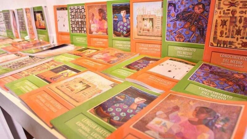 PAGARÁN 5 MIL POR COLABORACIÓN POR EL REDISEÑO DE LIBROS DE TEXTO GRATUITOS