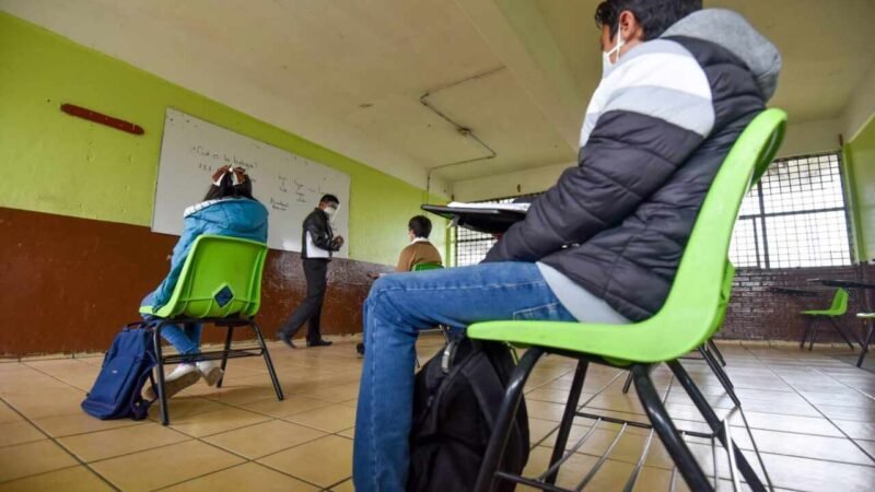 PADRES DE FAMILIA PIDEN ACCESO A MÉDICOS Y HOSPITALIZACIÓN SI SE DAN CASOS COVID-19 POR REGRESO A CLASES
