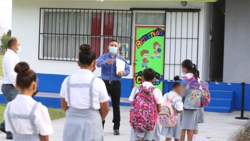 CARTA PARA EL REGRESO A CLASES SE QUITÓ, INFORMA SEP A GOBERNADORES
